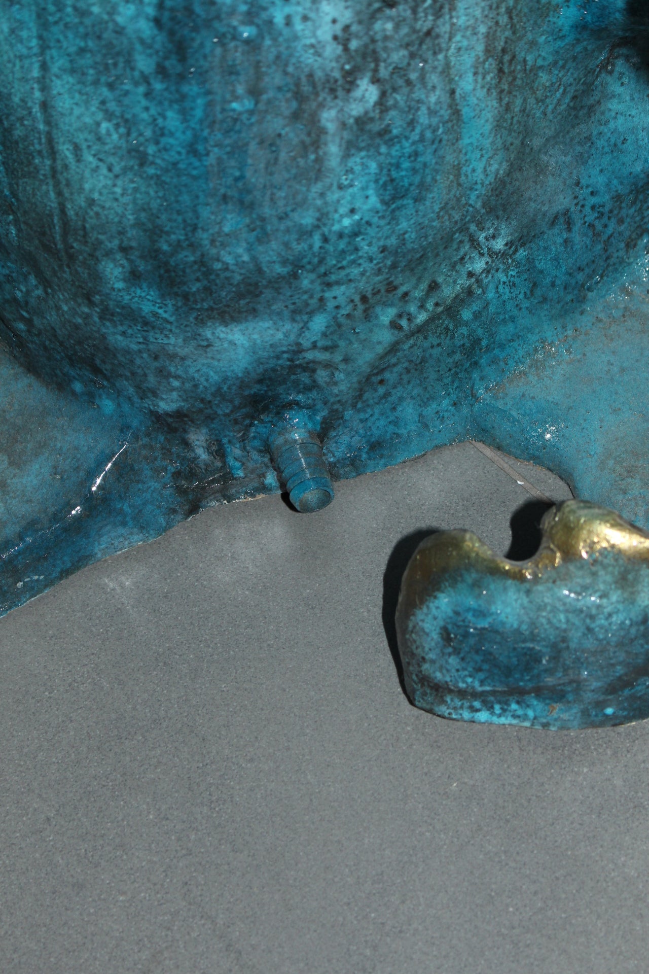 Three turtles - large fountain Bronze Statue - Size: 34"L x 54"W x 68"H.