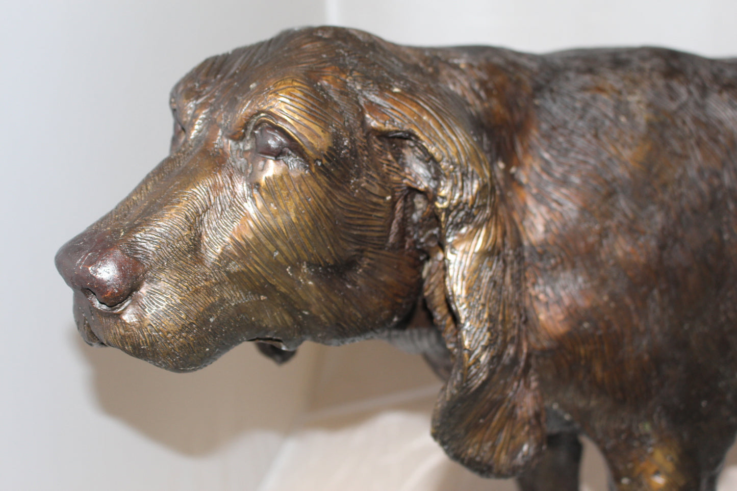 Hound dog Bronze Statue - Size: 38"L x 12"W x 26"H.