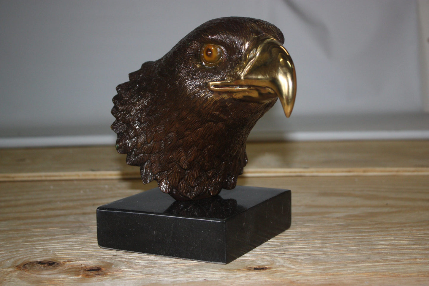 Eagle head - Bronze Statue - Size: 10"L x 6"W x 8.5"H.