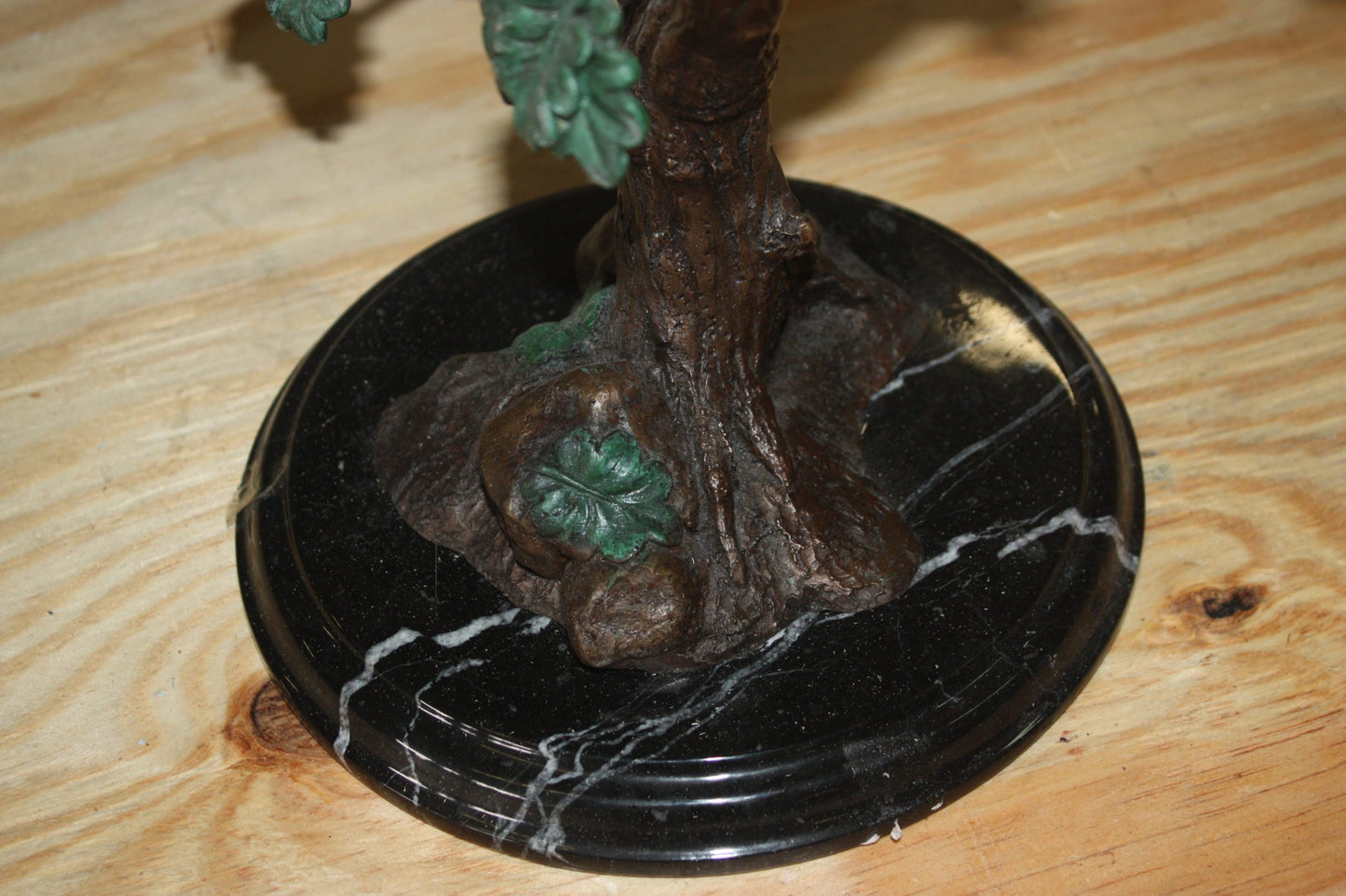 Two Sparrows on tree - Bronze Statue - Size: 17"L x 8"W x 17"H.