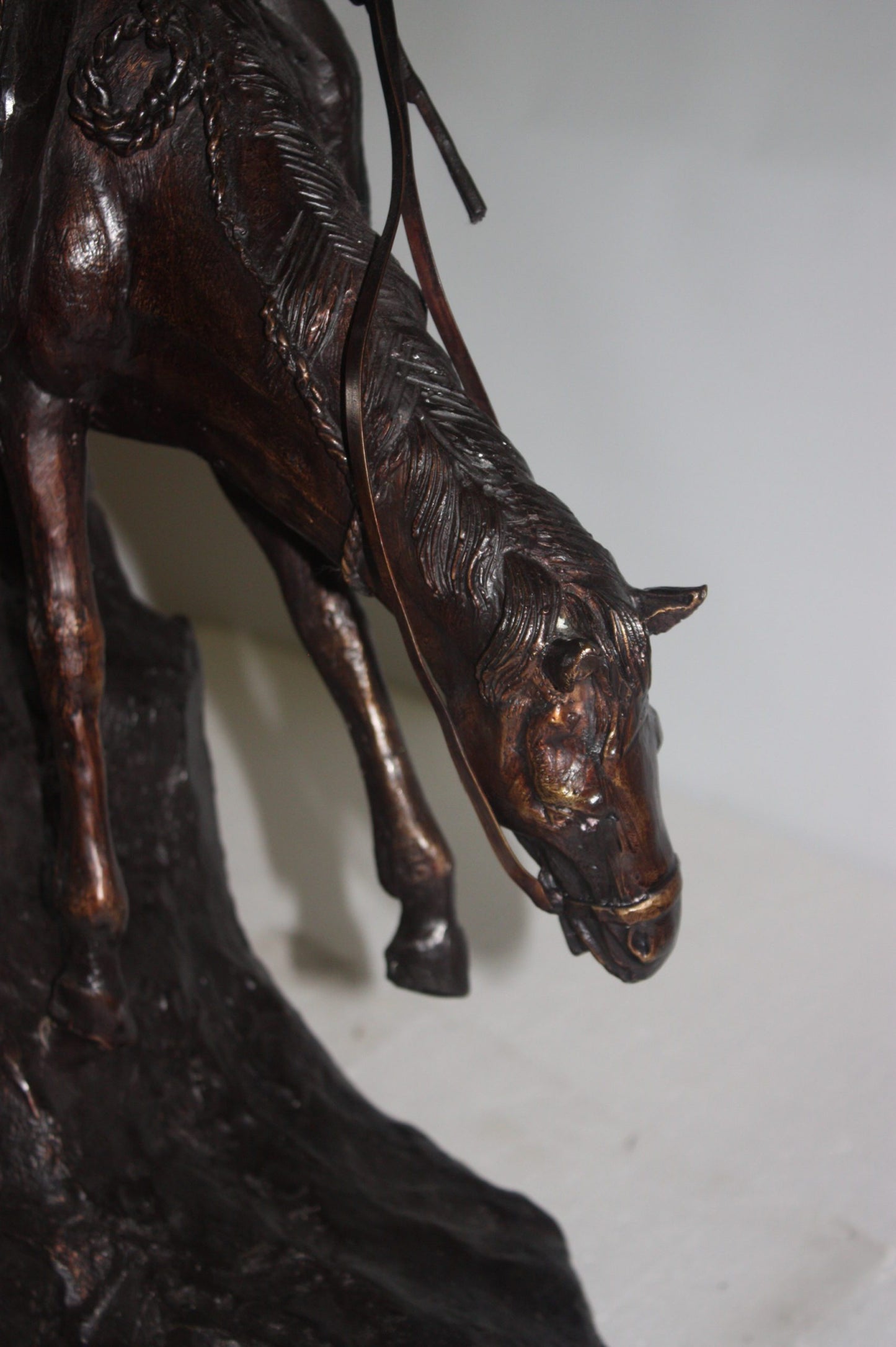 Mountain man Bronze by Fredrick Remington - Size: 20"L x 8"W x 27"H.