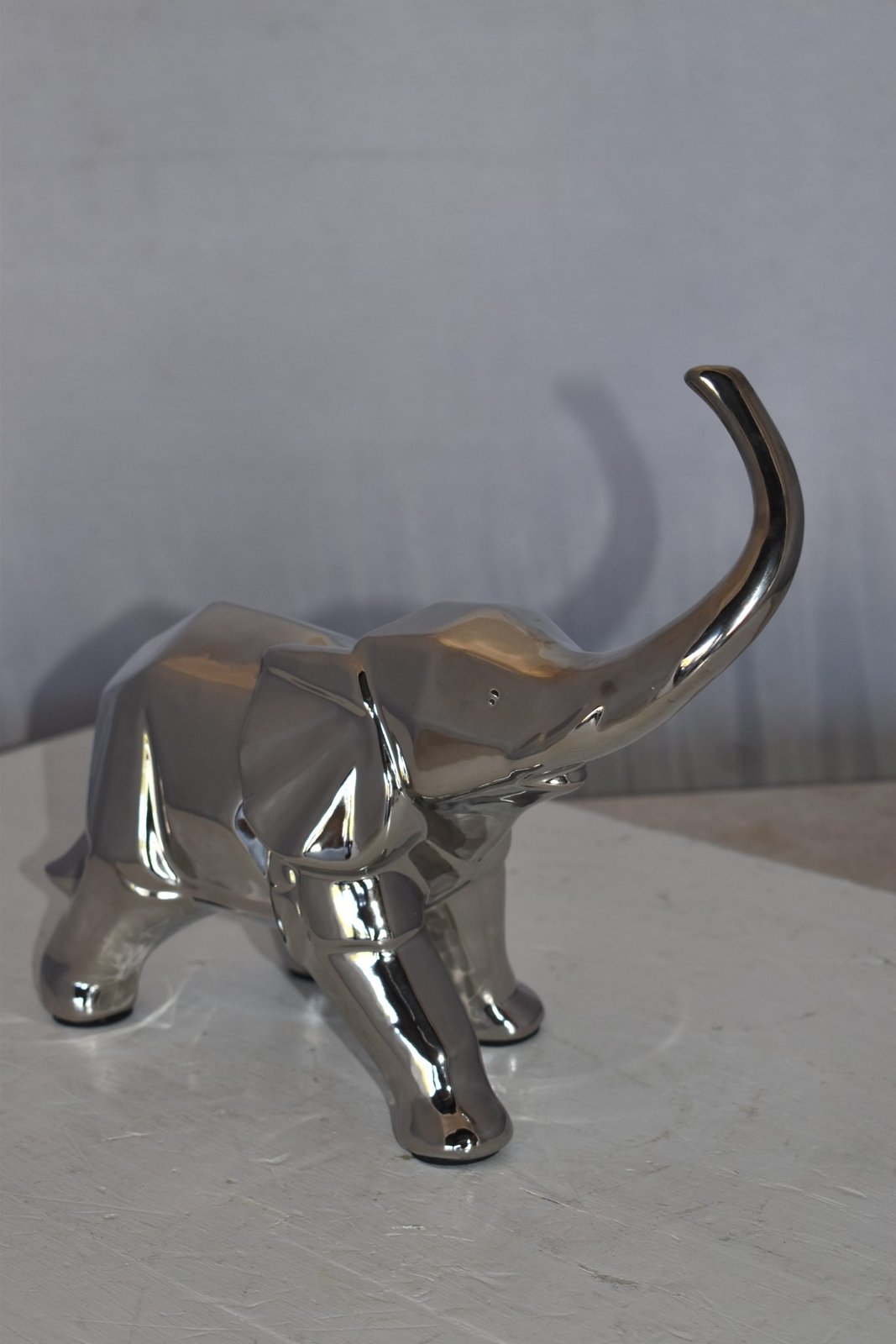 Modern Art Ceramic Elephant Statue Size: 15" x 14" x 10"H