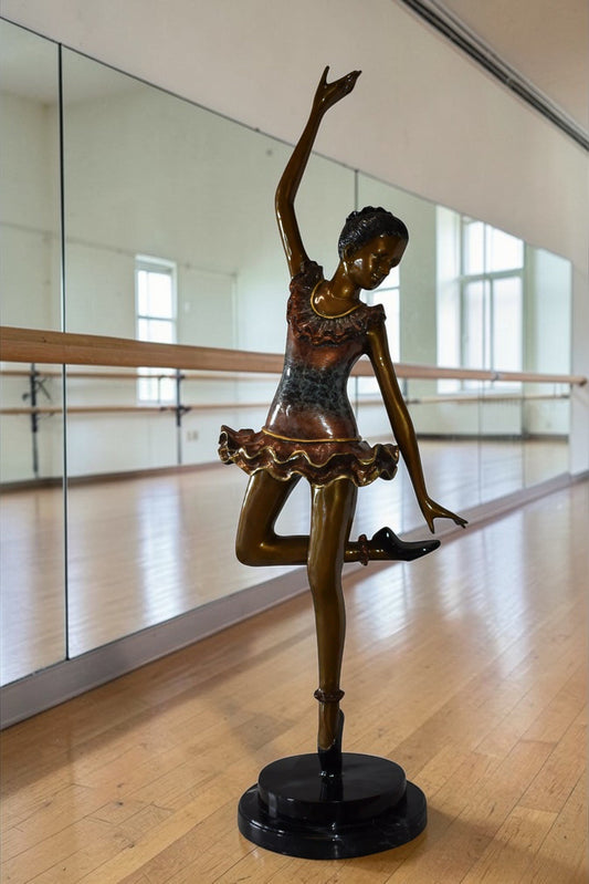Ballet Dancer Ballerina on her Tippy Toes Bronze Statue