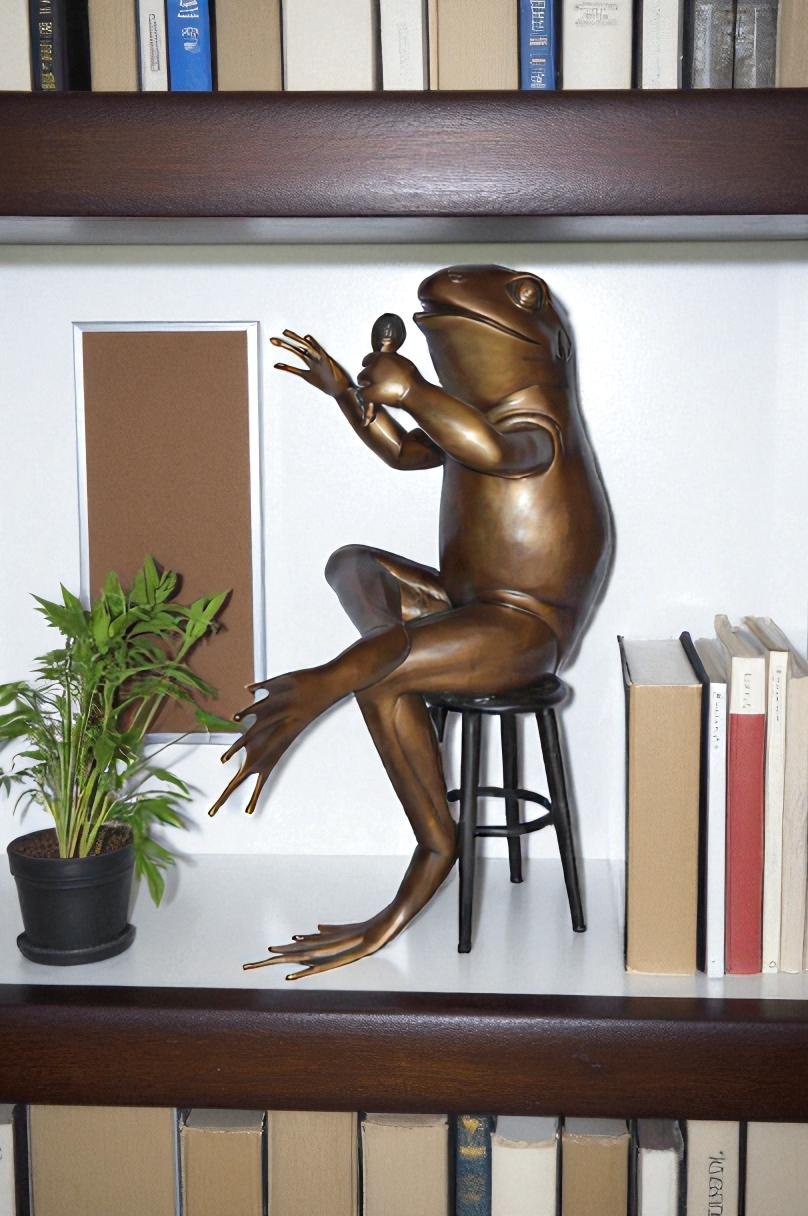 Comedic Frog bronze statue - Size: 25"L x 20"W x 30"H.