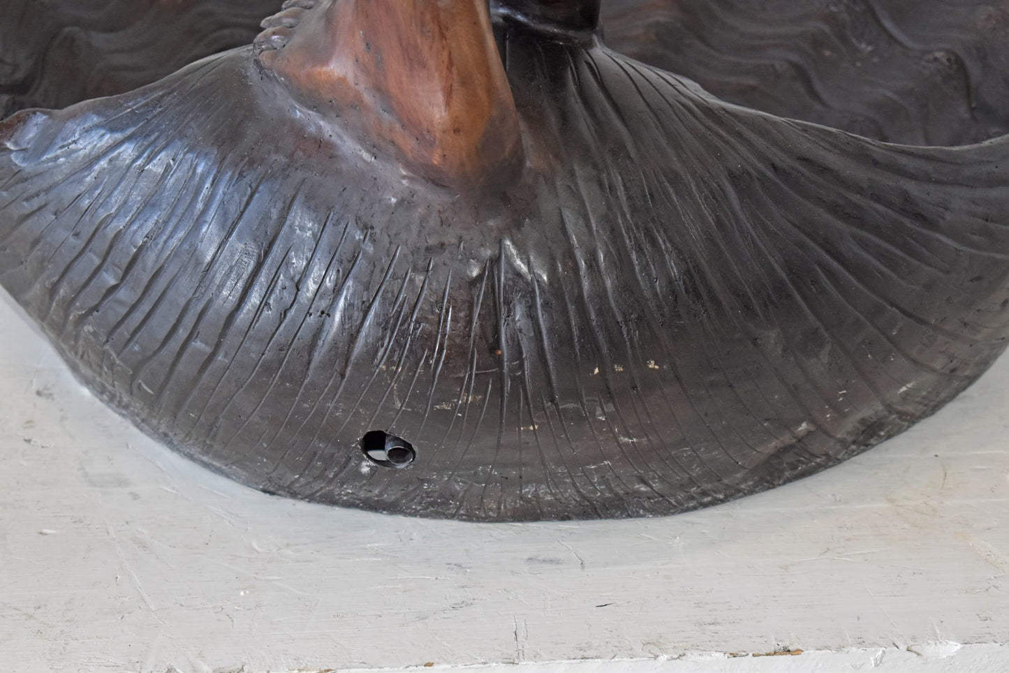 Lady Holds A Vase Standing on A Shell Bronze Fountain Size: 32" x 31" x 55"H