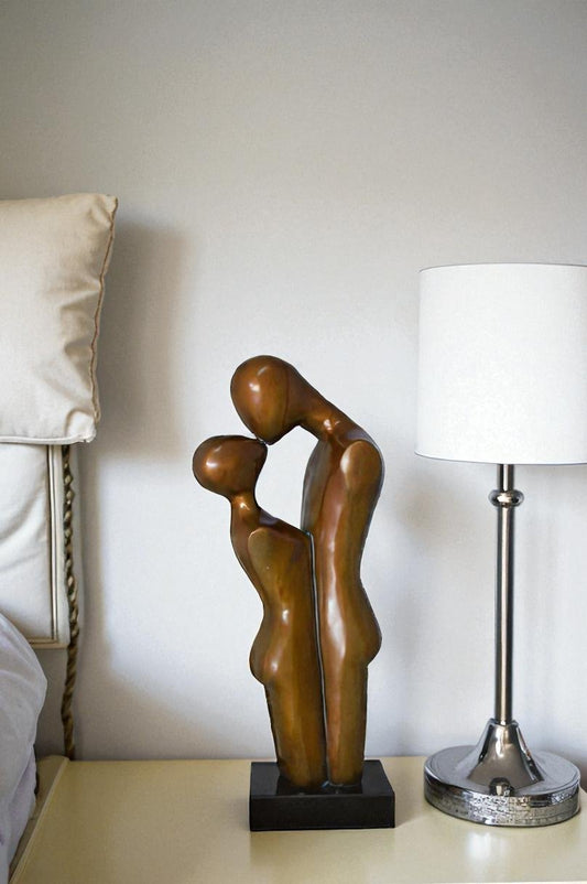 Young Lovers Kissing Resin Statue - Size: 10"L x 8"W x 27"H.