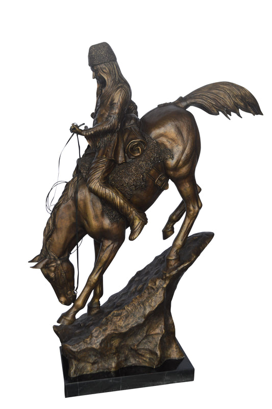 Giant mountain man Remington Replica bronze statue - Size: 37"L x 13"W x 54"H.