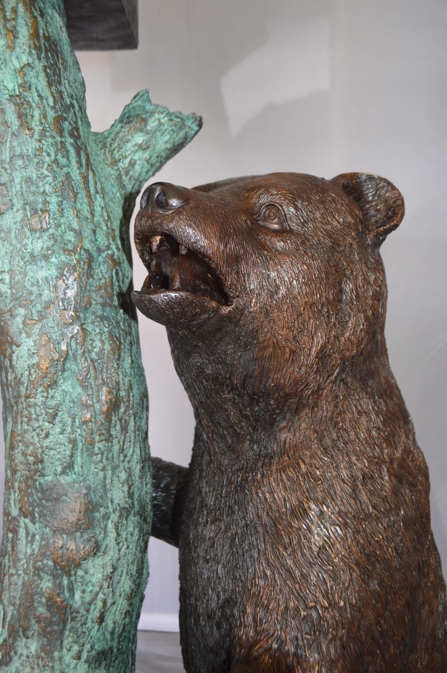 Bear beside a Tree with Mailbox Bronze Statue -  Size: 19"L x 20"W x 50"H. 