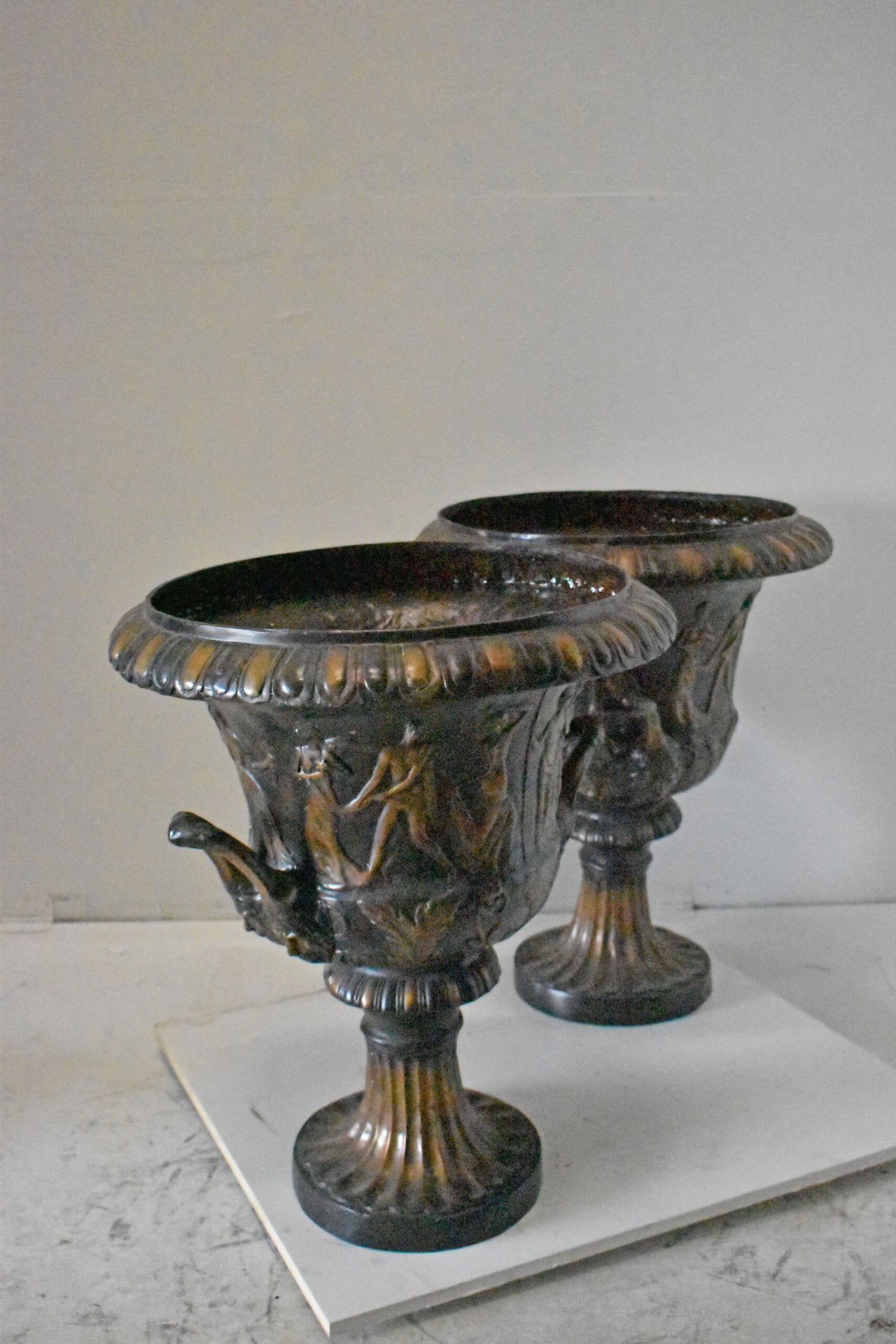 Pair of Beautiful Urns Bronze Statues - Size: 24"L x 24"W x 29"H.