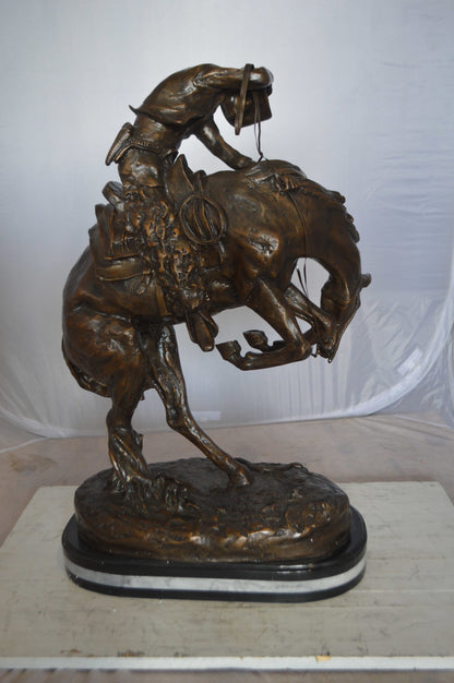 Jumbo Rattle Snake by Remington Bronze Statue -  Size: 21"L x 11"W x 32"H. 