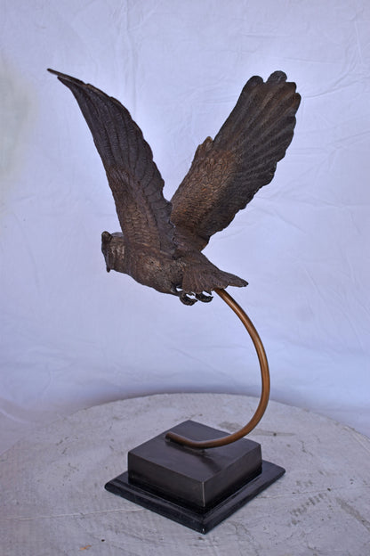 Owl Searching for Prey Bronze Statue - Size: 18"L x 11"W x 22"H.