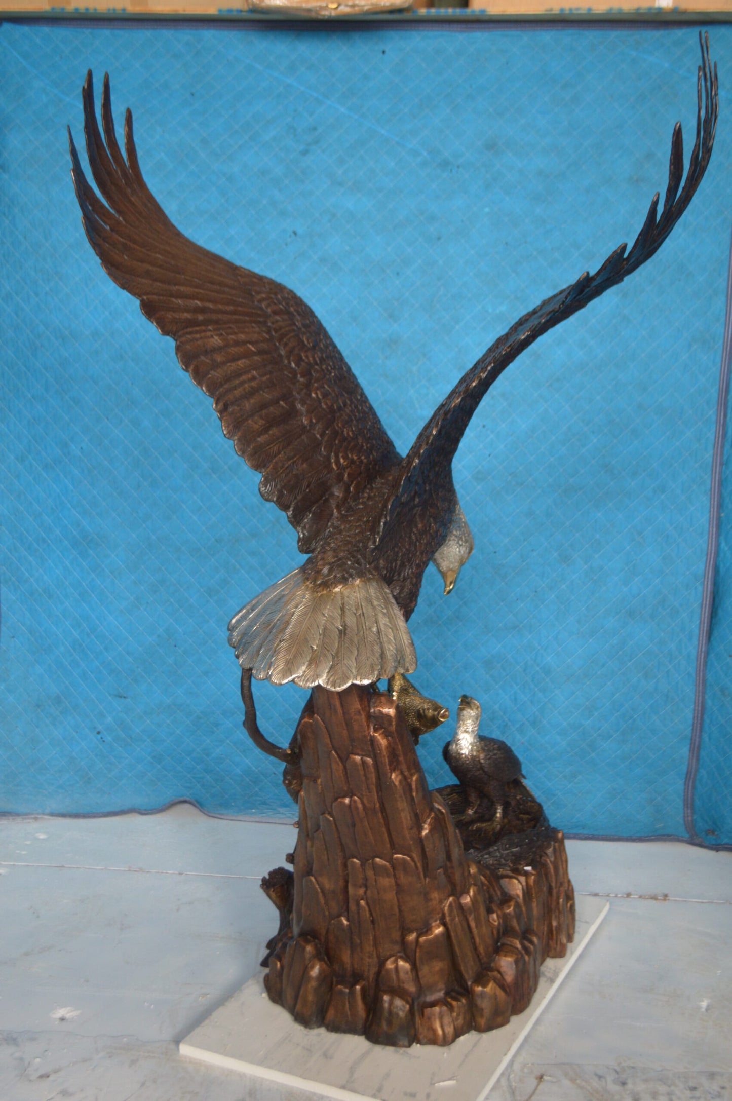 Eagle with nest Bronze Statue -  Size: 36"L x 40"W x 63"H.