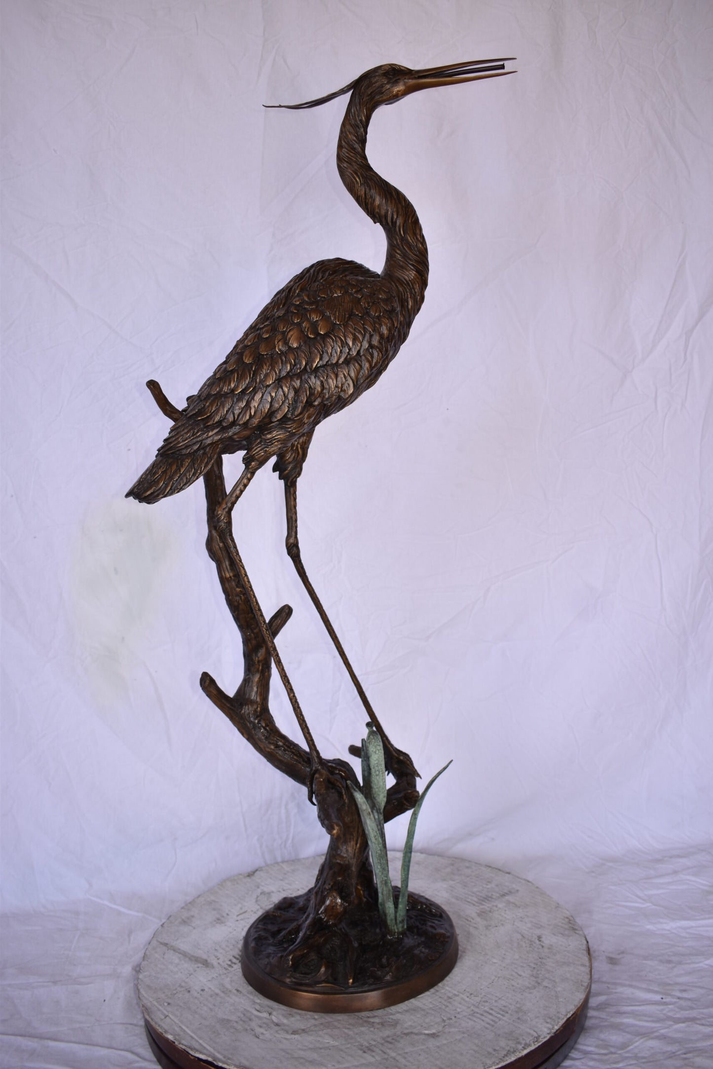 Great Blue Heron Looking Ahead Bronze Statue Fountain Size: 14" x 20" x 47"H