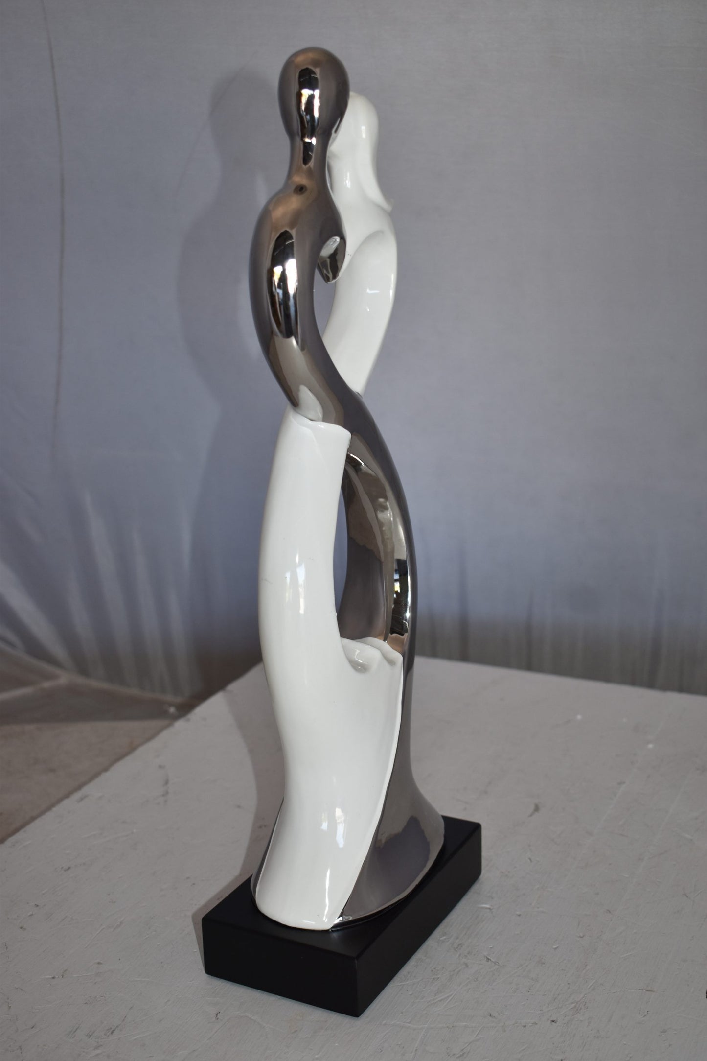 Modern Art Ceramic Lovers White and Silver Colors Size: 7" x 4" x 20"H