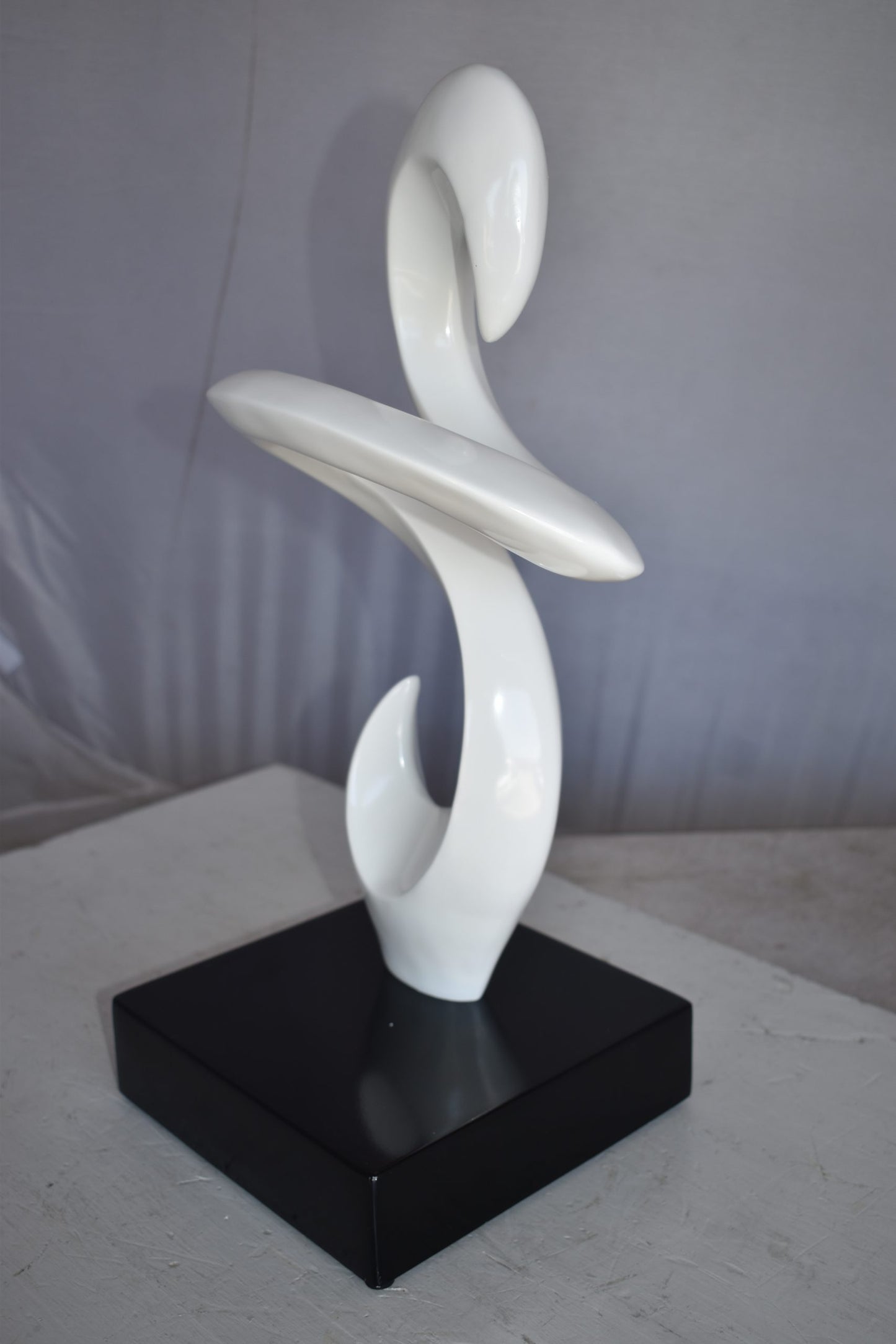 Modern Art White Abstract Sculpture Made of Resin on A Base 10" x 8" x 19"H
