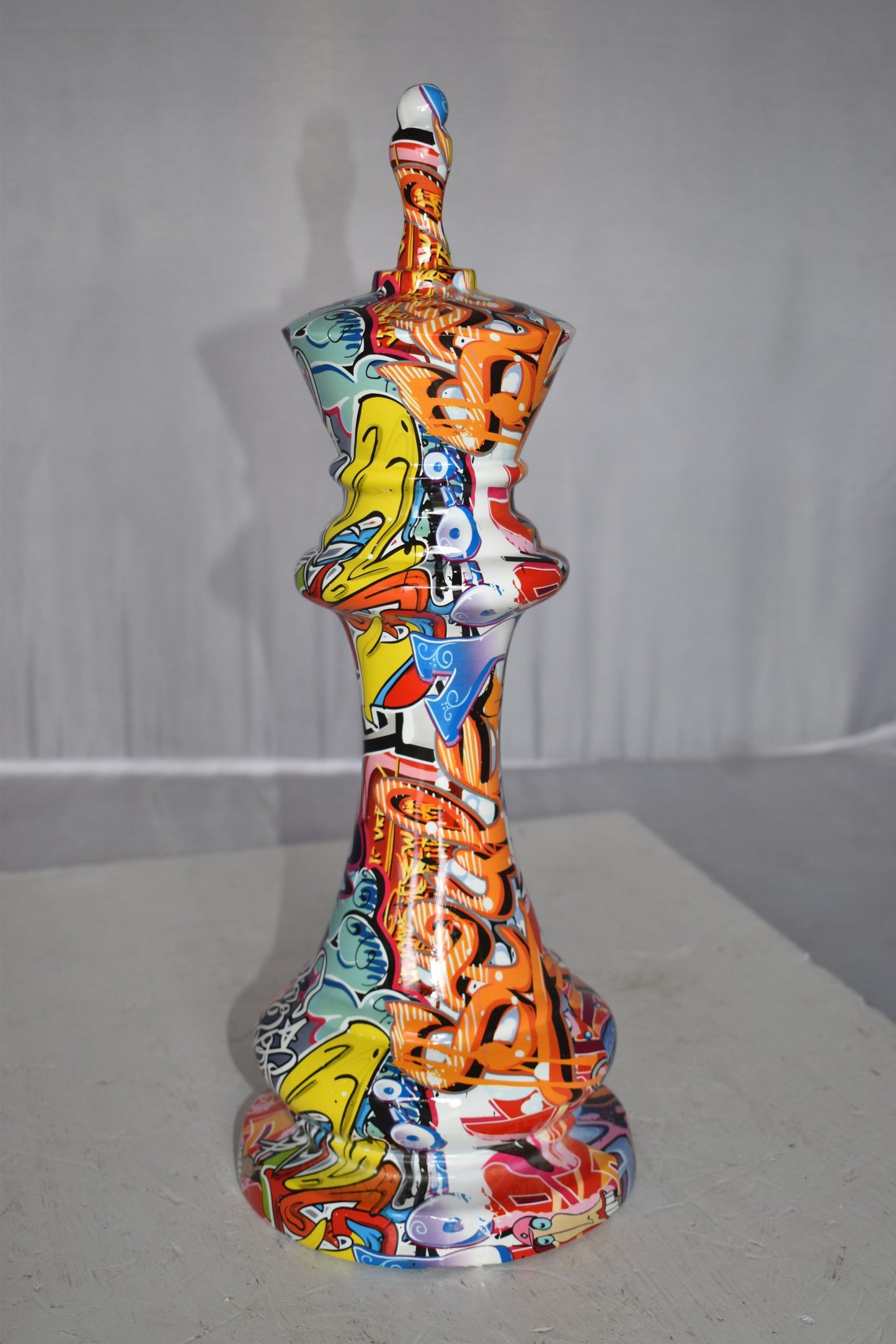 Checkmate King Modern Art Giant Graffiti Resin Statue Size: 6" x 6" x 19"H