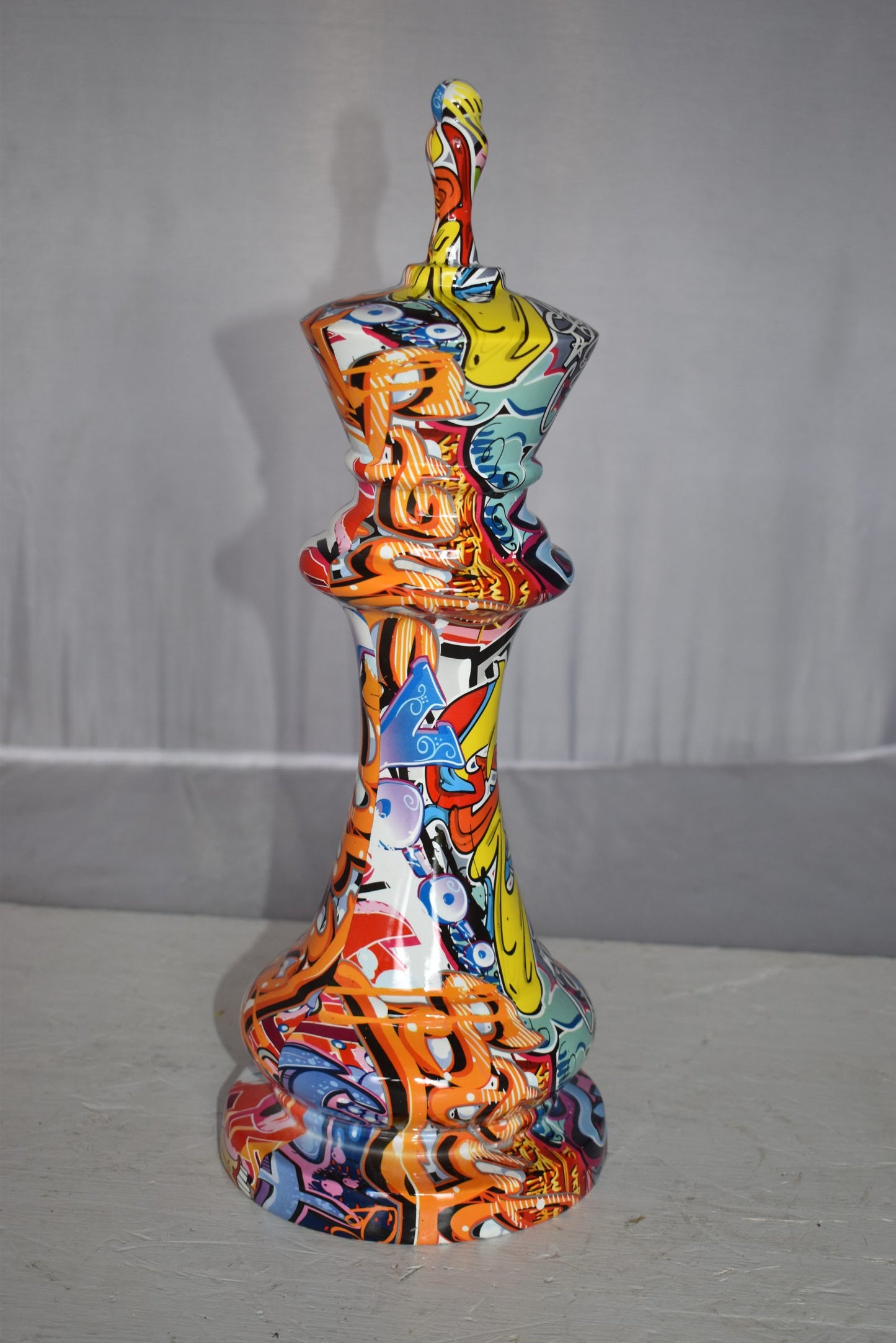 Checkmate King Modern Art Giant Graffiti Resin Statue Size: 6" x 6" x 19"H