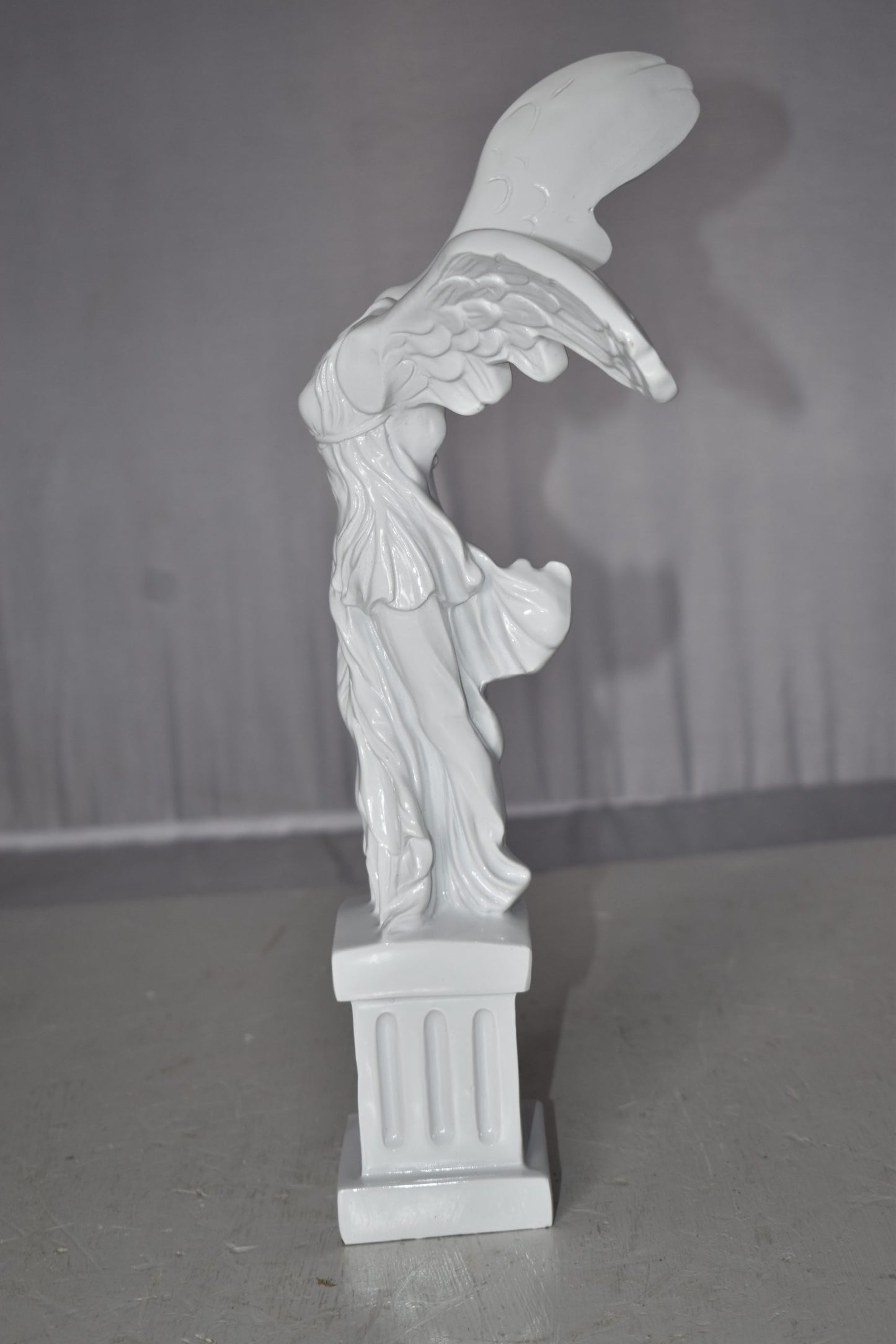 Winged Victory Nike of Samothrace Statue Made of Resin Size: 6" x 6" x 14"H