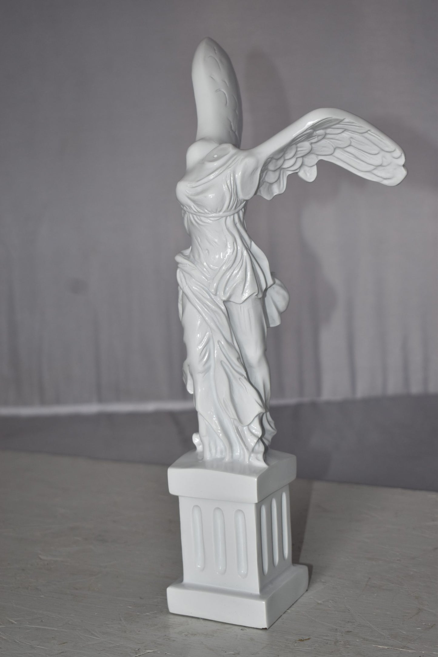 Winged Victory Nike of Samothrace Statue Made of Resin Size: 6" x 6" x 14"H