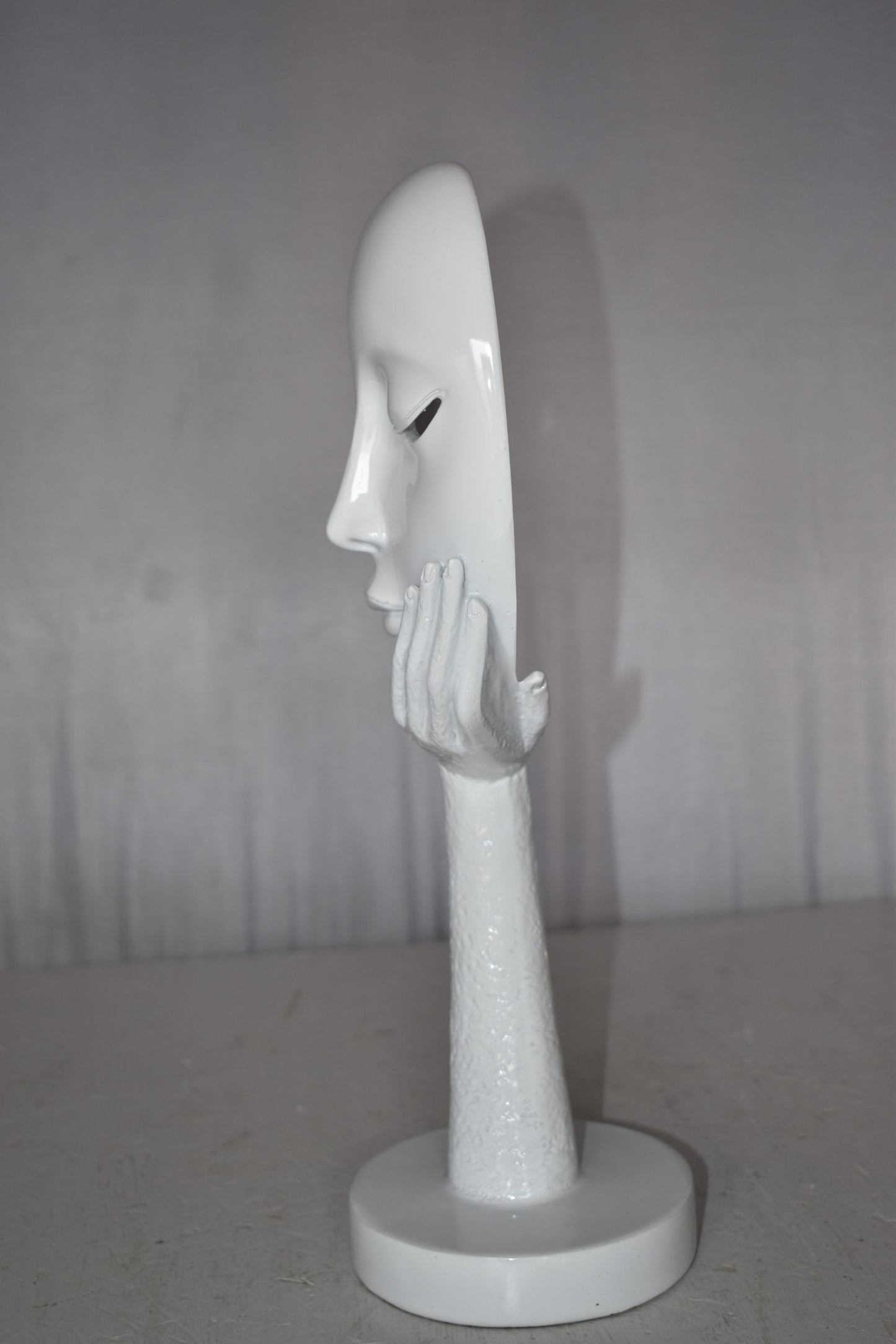Modern Art White Thinking Head Statue Made of Resin Size: 6" x 4" x 16"H