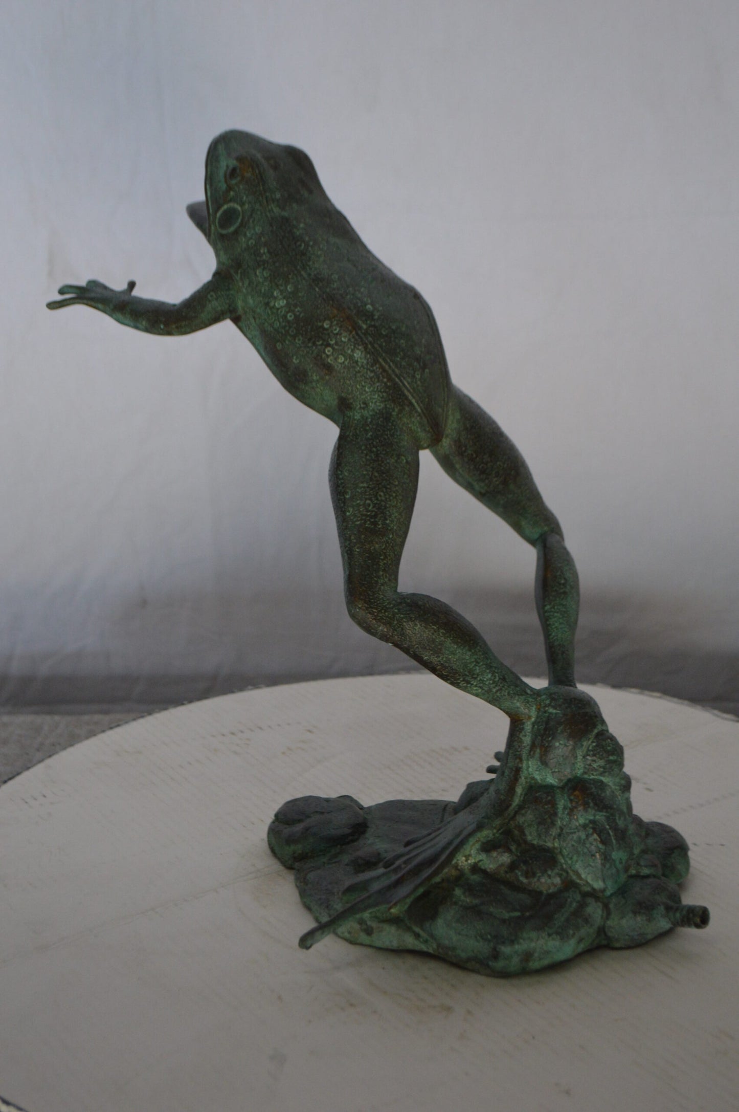 Frog Jumping  Bronze Statue Fountain -  Size: 11"L x 13"W x 16"H.