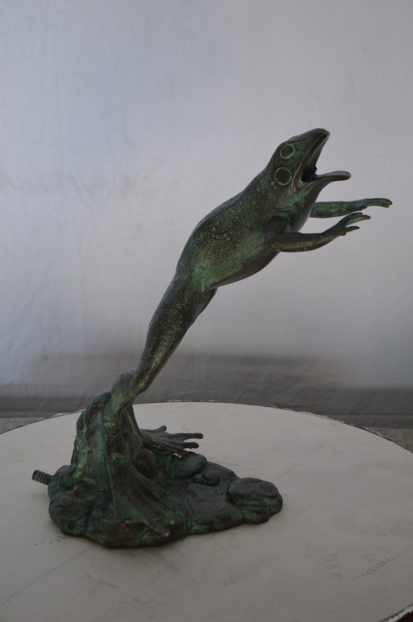 Frog Jumping  Bronze Statue Fountain -  Size: 11"L x 13"W x 16"H.