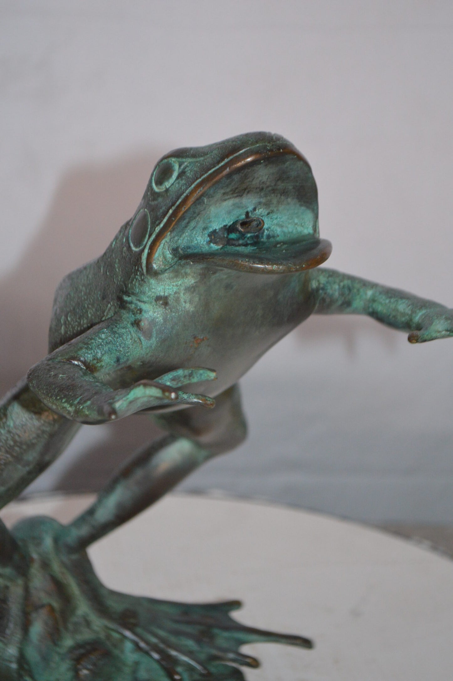 Frog Jumping  Bronze Statue Fountain -  Size: 11"L x 13"W x 16"H.