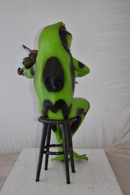 Musical Green Frog Playing the Violin Bronze Statue Size: 20" x 18" x 30"H