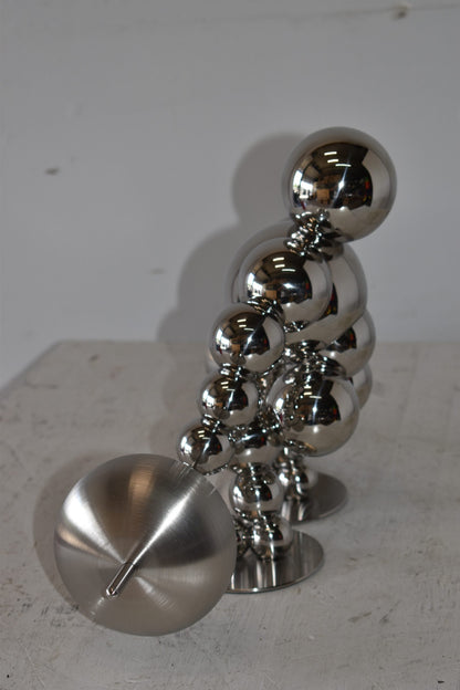 Modern Art Weightlifter First Pull Position Chrome Statue Size: 20" x 8" x 11"H