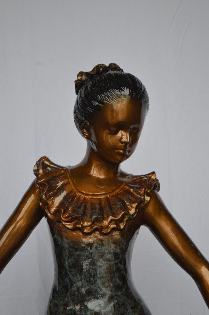 Ballet Dancer on Tippy Toes Bronze Statue -  Size: 25"L x 14"W x 47"H.