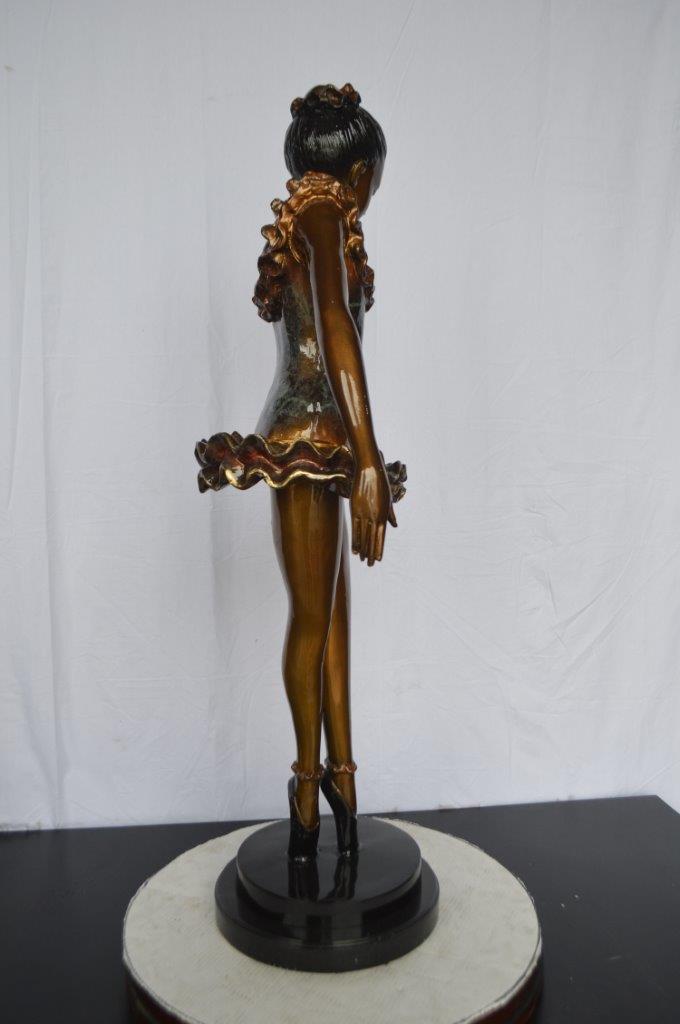 Ballet Dancer on Tippy Toes Bronze Statue -  Size: 25"L x 14"W x 47"H.