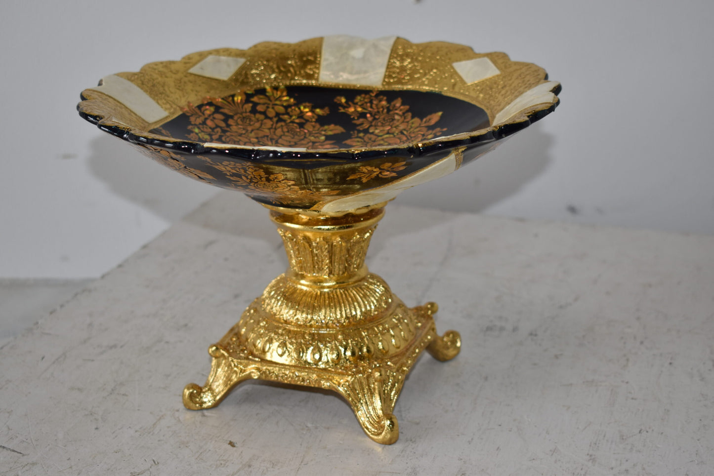 Open and Unique Kylix Decoration Resin Vase   Size: 12" x 12" x 7"H
