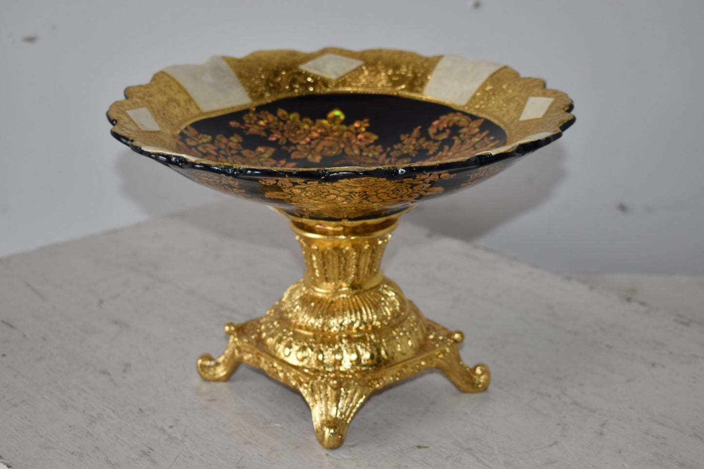 Open and Unique Kylix Decoration Resin Vase   Size: 12" x 12" x 7"H