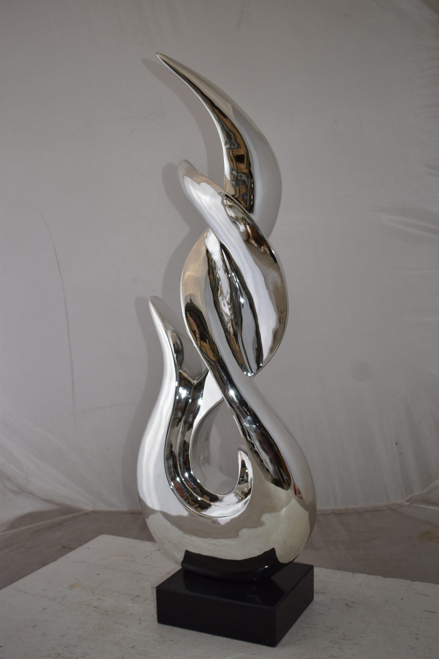 Eclectic Winding Silver Finish Abstract Resin Statue  Size: 13" x 7" x 35"H