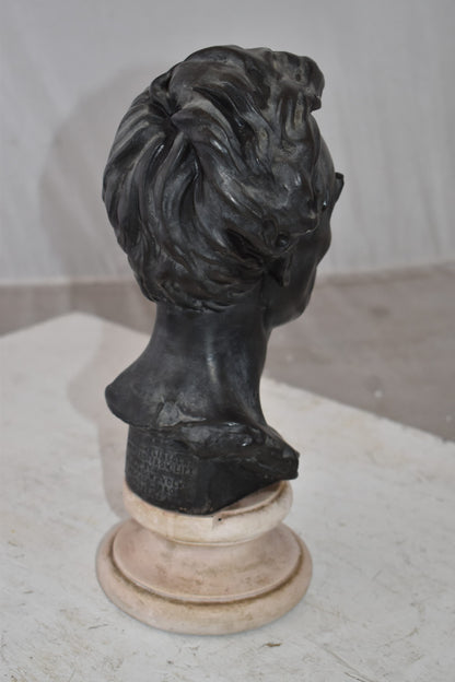 Replica of Abraham Lincoln by Leonardo Volk Plaster Cast Statue  6" x 7" x 13"H