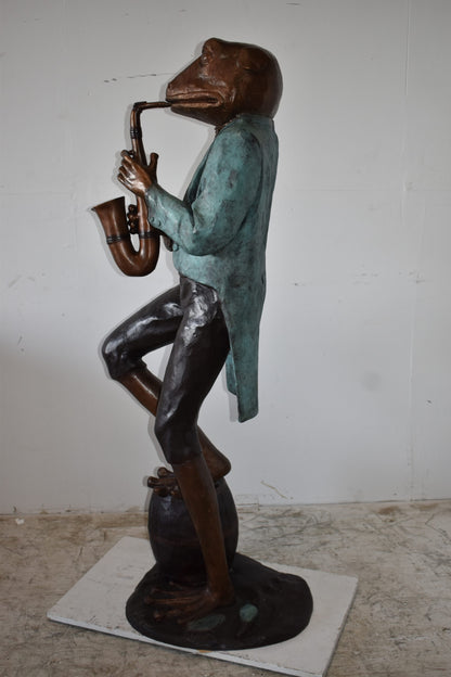 Frog Playing Saxophone Gracefully Bronze Statue Size: 22" x 20" x 65"H