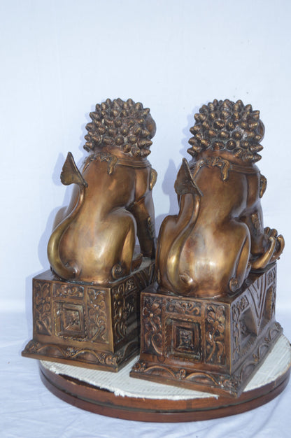 Pair of Foo Dogs bronze statues  -  Size: 20"L x 10"W x 23"H. 40 LB each