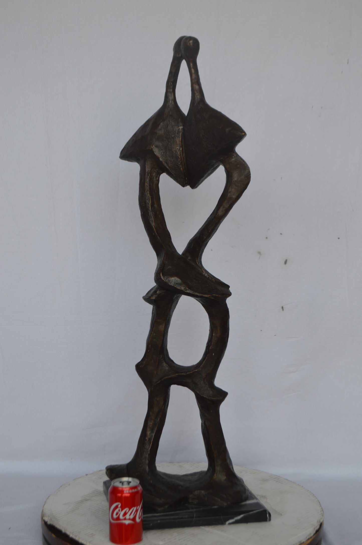 Modern art abstract, a couple kissing bronze statue - Size: 13"L x 11"W x 40"H.
