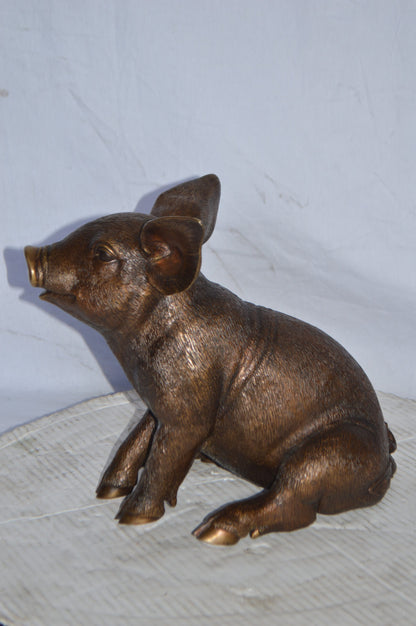 Pig – Piglet Bronze Statue - Size: 14"L x 10"W x 12"H.