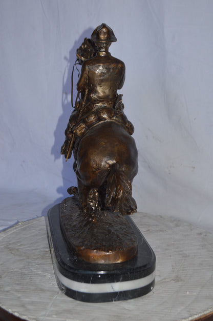 Trooper of the plains Bronze replica by Remington - Size: 20"L x 8"W x 21"H.