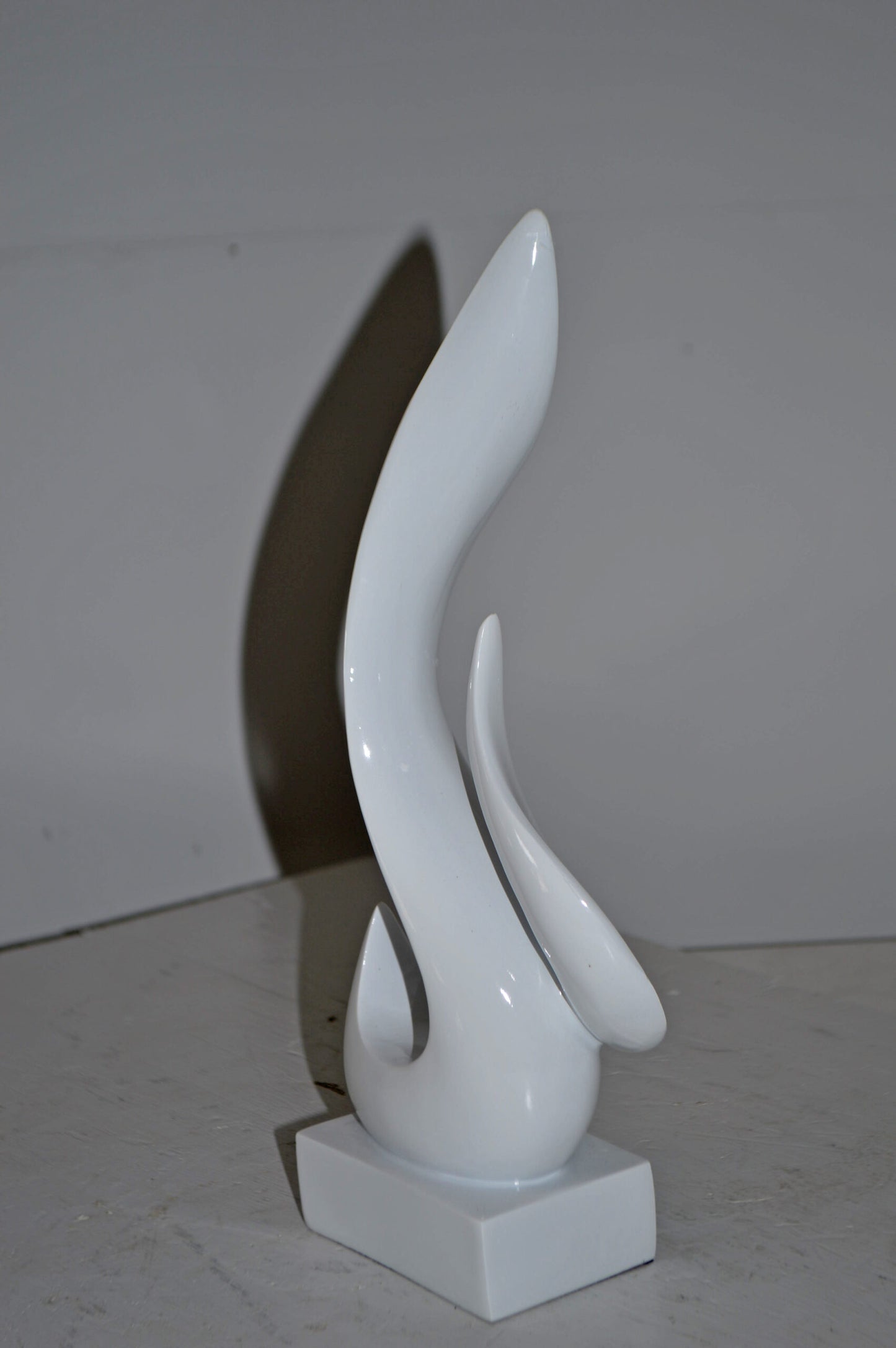 Modern Art Abstract of Fire White Resin Statue - Size: 6"L x 3"W x 12"H.