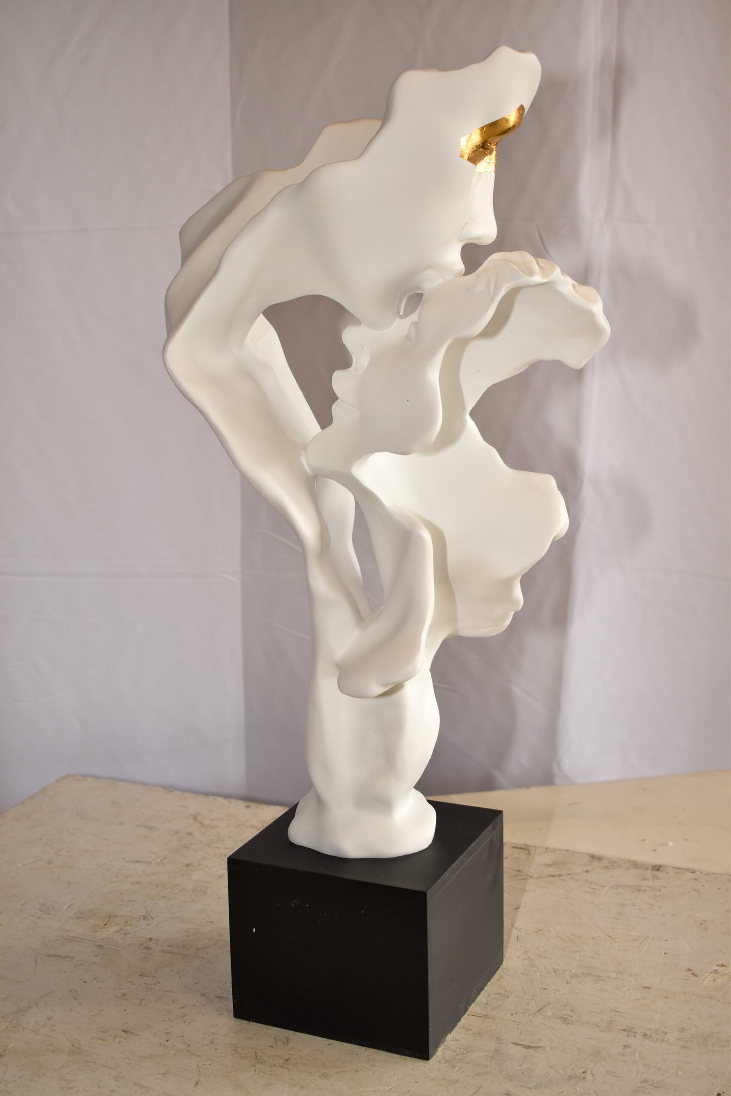 Abstract Modern Lovers White Resin Statue 12" x 8" x 26"H
