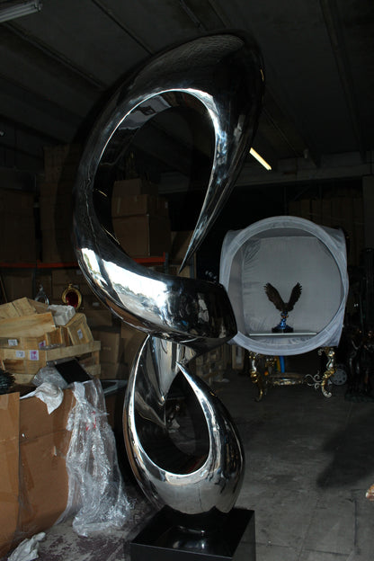 Modern arts - large statue - CC2 -  Size: 20"L x 20"W x 98"H. 