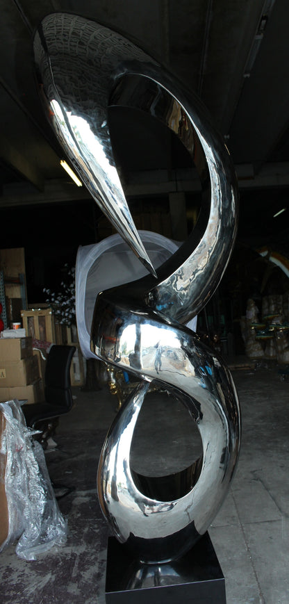Modern arts - large statue - CC2 -  Size: 20"L x 20"W x 98"H. 