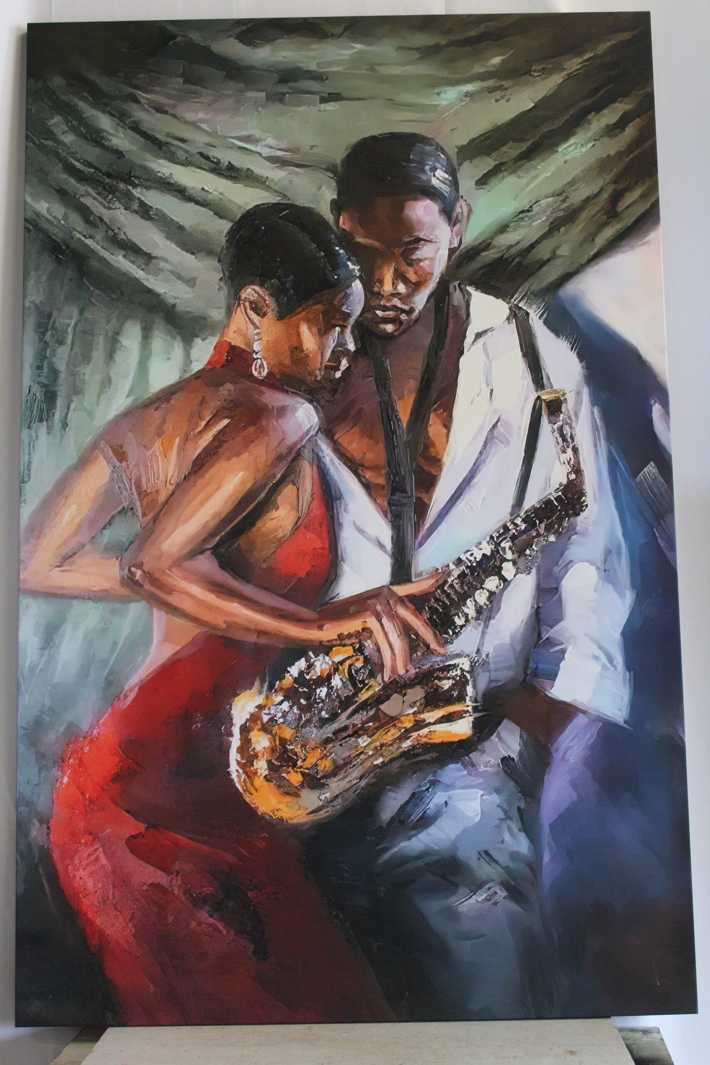 Giant Intimate Jazz Lovers Embracing Stretched Canvas Painting 70 x 45