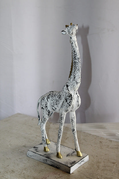Aluminum Giraffe Sculpture Graceful Elegance in Tall Form 8" x 4" x 18"H