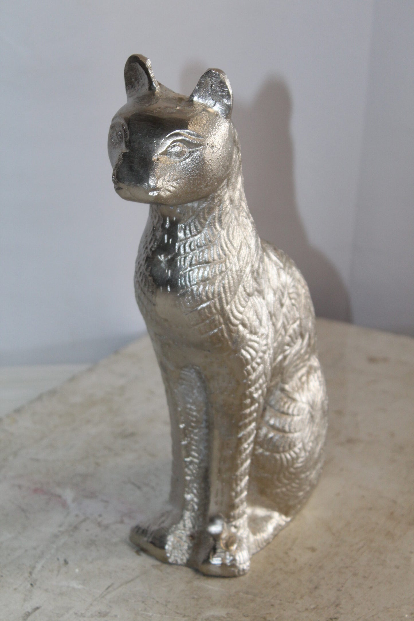 Aluminum Artistry Intricately Sitting Cat Statue in Silver 10" x 4" x 13"H