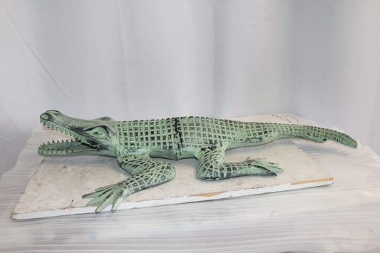 Green Patina Alligator Made of Aluminum Statue Embracing Nature 24" x 39" x 7"H