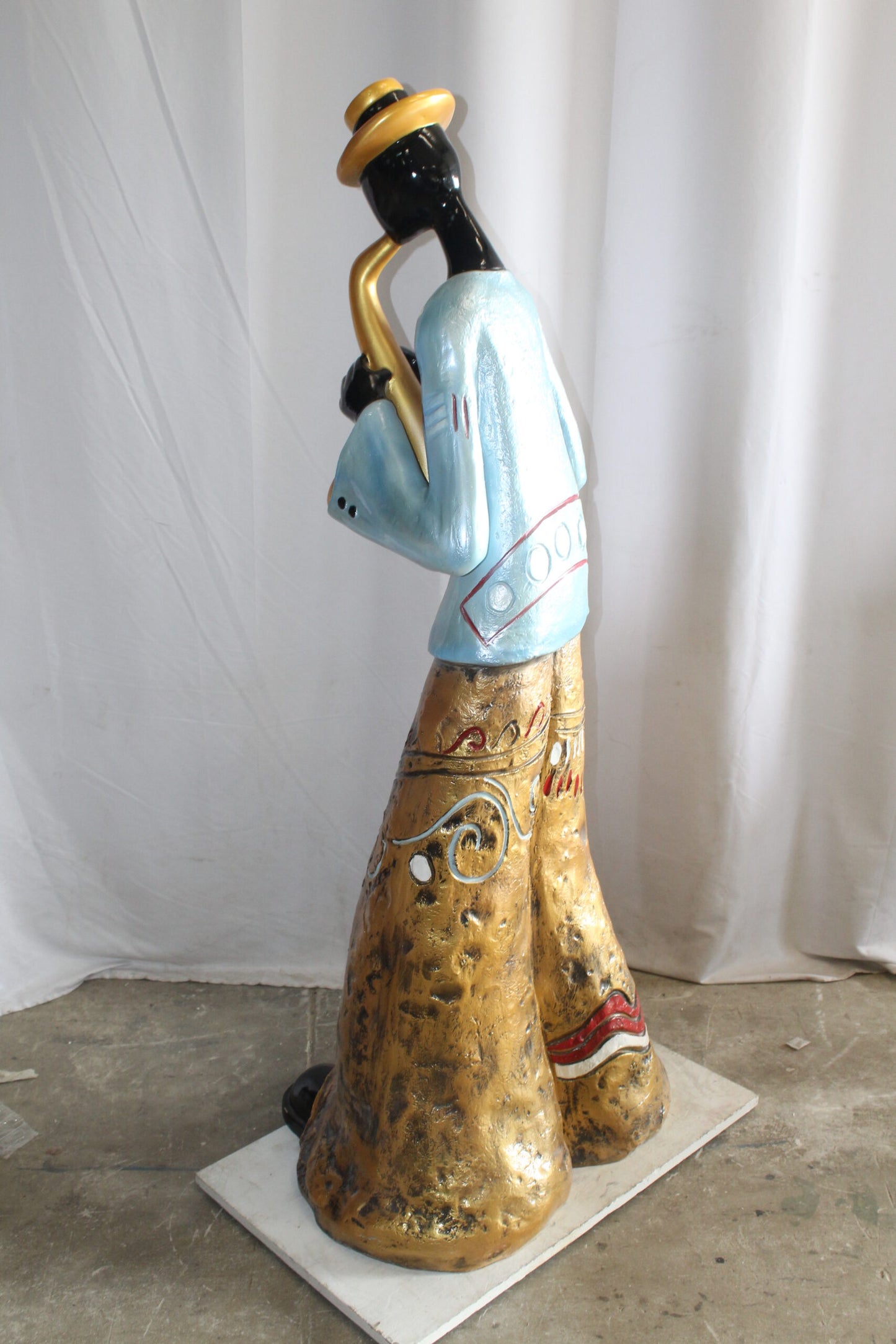 Life Size New Orleans Saxophone Street Musician Resin statue 31" x 23" x 65"H