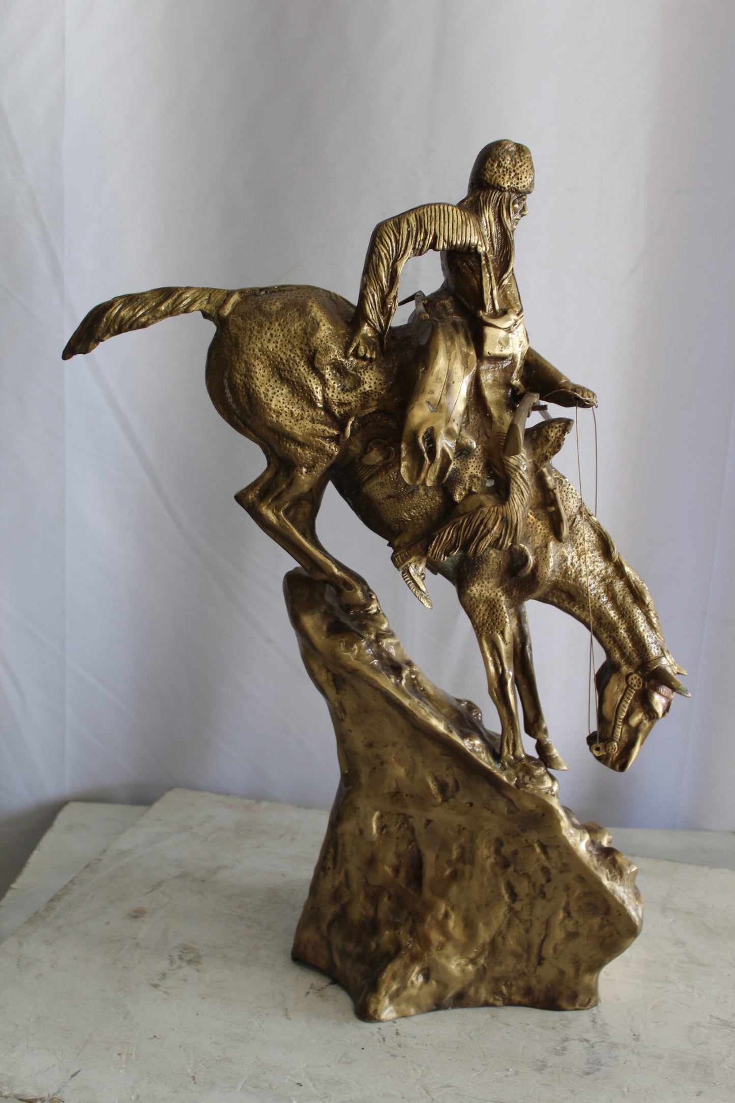 Nifao Bronze Finish Mountain Man Remington Replica - Western Decor Statue, Size: 21"L x 10"W x 26"H